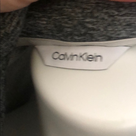 Calvin Klein - Picture 4 of 5